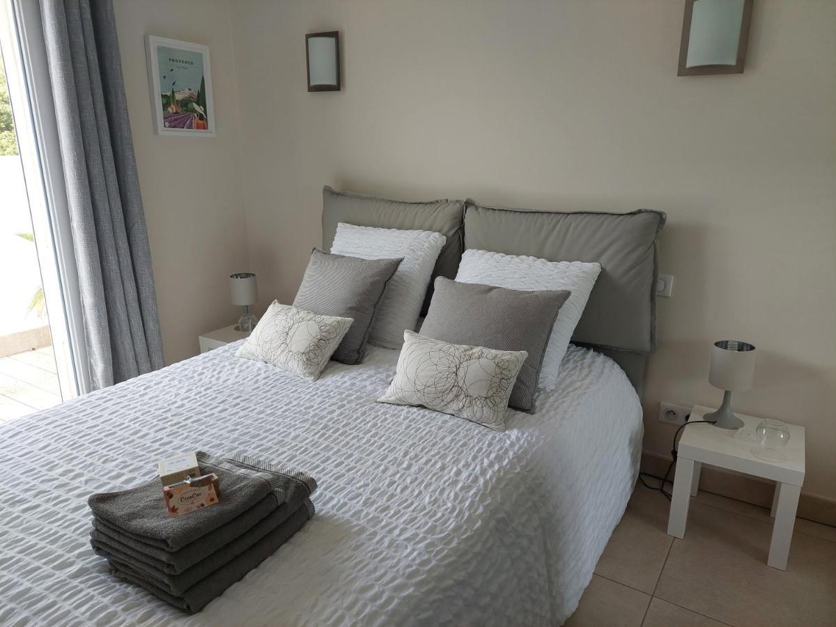 Magnifique Suite Familiale Nans-les-Pins Luaran gambar