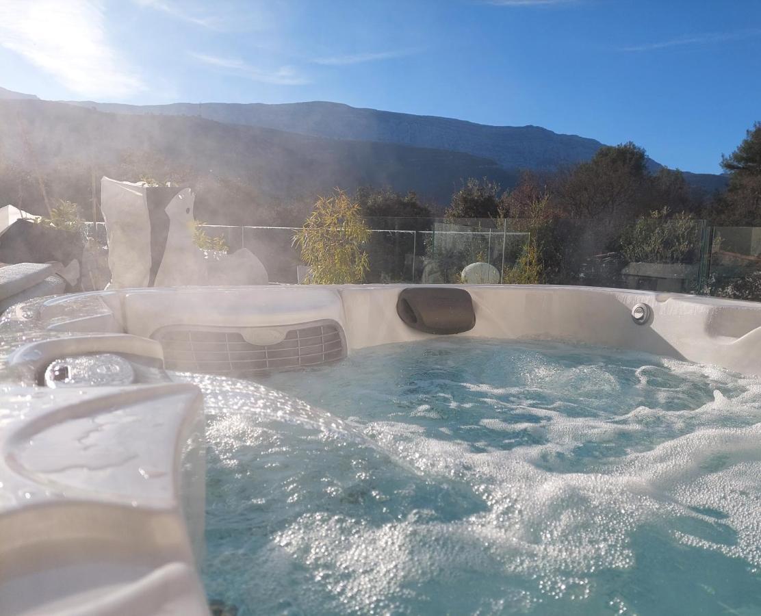 Magnifique Suite Familiale Nans-les-Pins Luaran gambar